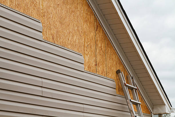 24/7 Emergency Siding Repair experts in Xenia, OH